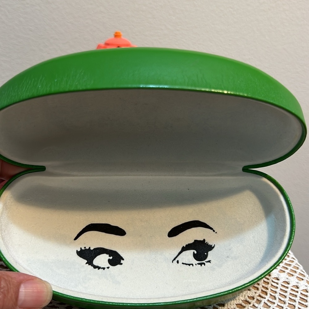 Kate spade sunglasses case - Picture 3 of 15